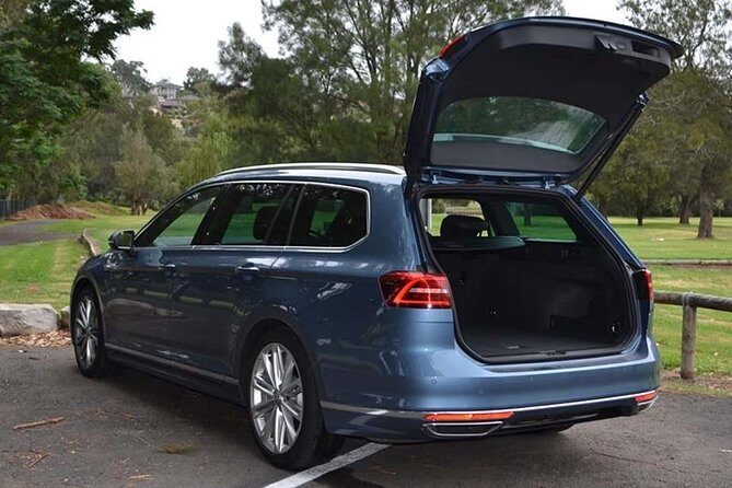 Private Transfer from Salou, PortAventura to Airport Barcelona - Price check: $202.76 per group up to 4 and what it means