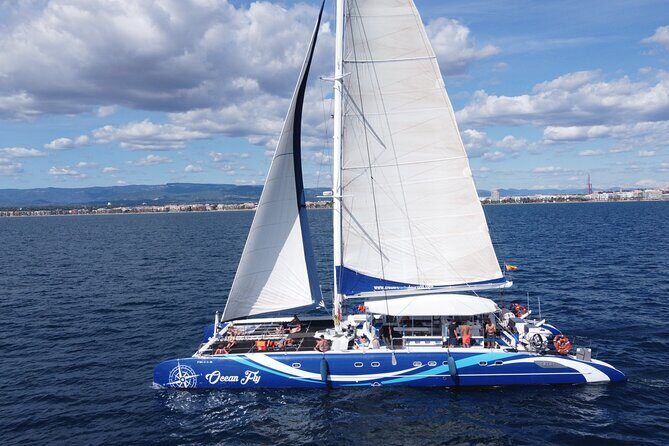 Relax Sailing Catamaran along the Costa Daurada - Key highlights before you board