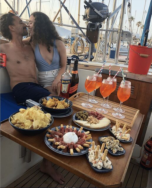 Romantic Dinner - The timing: aperitif toward sunset, then dinner at the Olympic Port