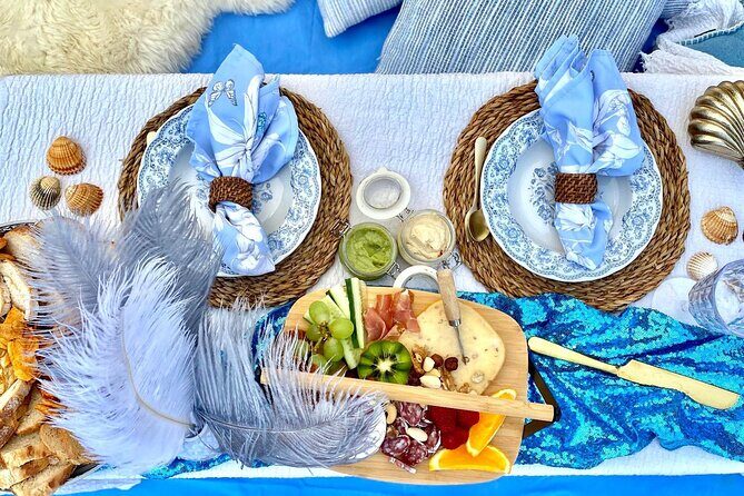 Romantic Picnic - The 8:00 am Start: Why Morning Works (and What to Watch)