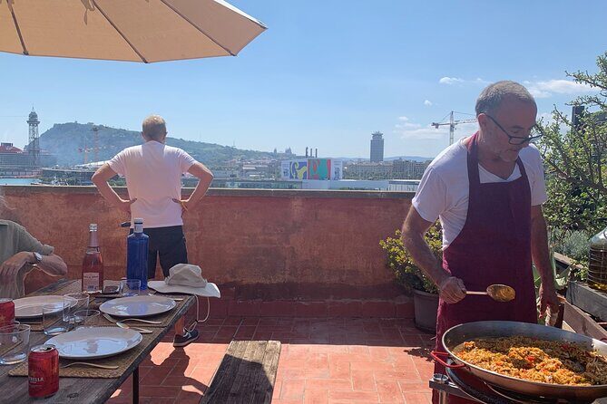 Rooftop Paella Seafood Cooking Class Experience in Barcelona - From champagne welcome to apron time: the first minutes set the tone