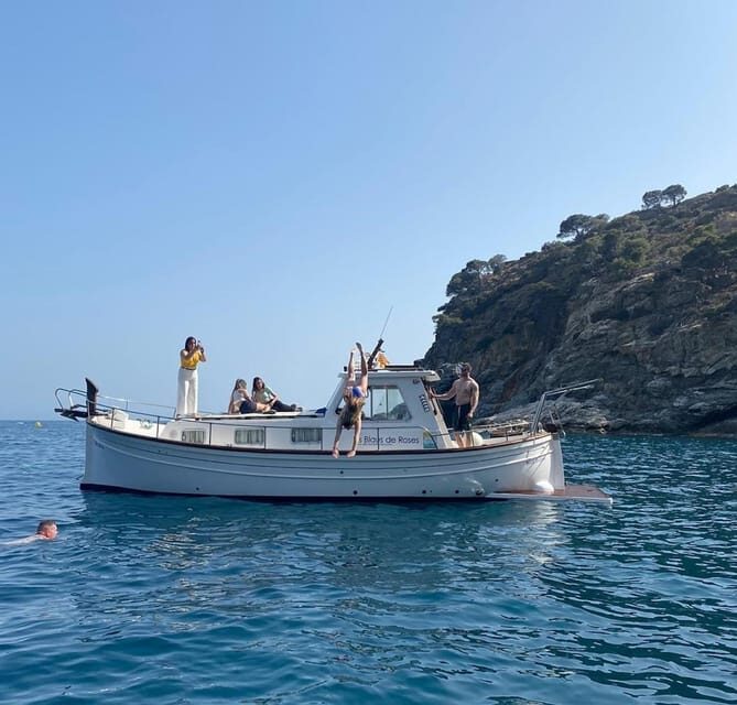 Roses boat trip Special: snorkeling in Cap de Creus - Included extras that quietly add real value