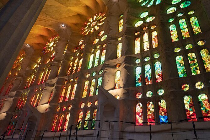 Sagrada Familia and Guell Park Private Tour - Why This Park Güell + Sagrada Família Combo Works in 4 Hours