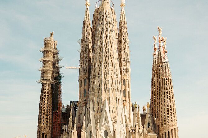 Sagrada Familia Closing Time Tour with Rooftop Views - Stop 1 at Sercotel Rosellón: rooftop cava with Sagrada in your sights