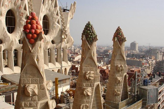 Sagrada Familia Express Private Guided Tour - Private Skip-the-Line to Gaudí’s Masterpiece: what you get