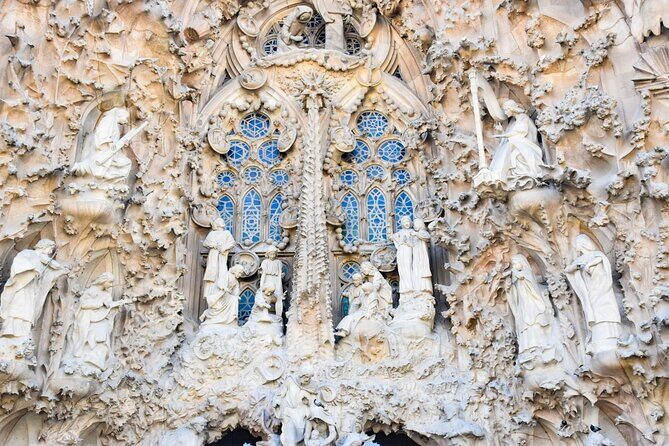 Sagrada Familia Fast Track Guided Tour - The 1.5-Hour Guided Visit Inside the Basilica