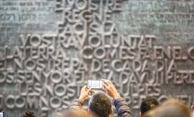 Sagrada Familia Fast Track Guided Tour - Group Size, Audio, and How to Get Clear Explanations