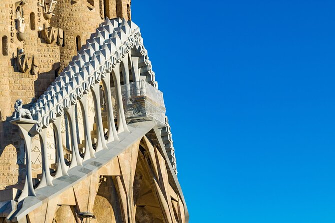 Sagrada Familia : Guided tour inside Skip the line! - What it’s like with kids (and why the guide style matters)