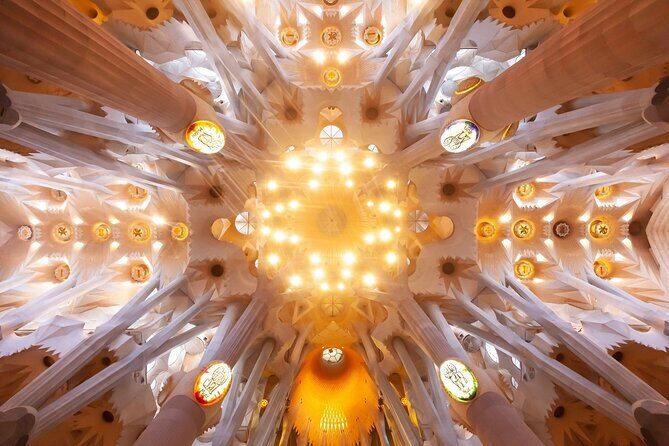 Sagrada Familia guided Tour with a German-Speaking Guide - How Group Size and Language Work in Practice