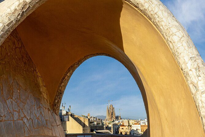Sagrada Familia & La Pedrera Small Group Tour with Cava Tasting - Who Should Book This Tour (and Who Might Not)
