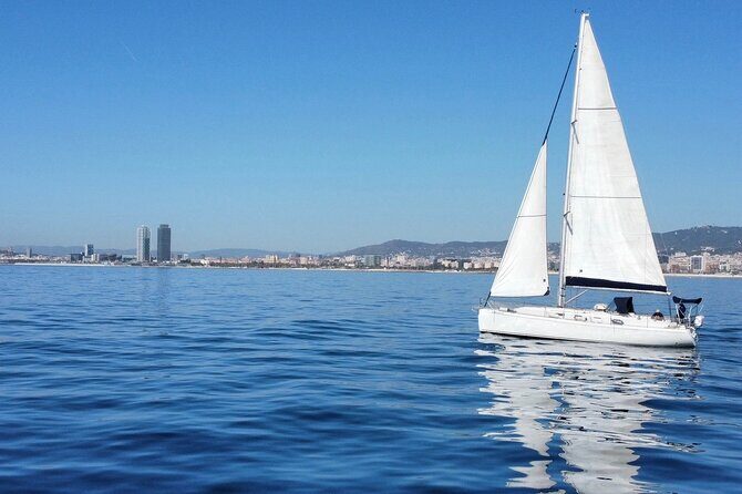 Sailboat ride for private groups in Barcelona - Why this Badalona sail beats the usual bus-and-beach day
