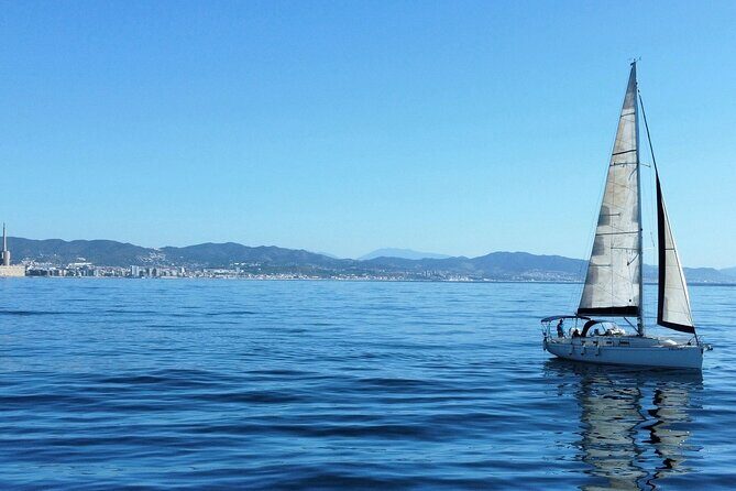 Sailboat ride for private groups in Barcelona - Scuba gear, swims, and onboard drinks: what you actually get