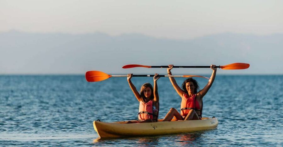 Salou: club kayak Cambrils with hotel pickup - Quick hits you’ll feel right away