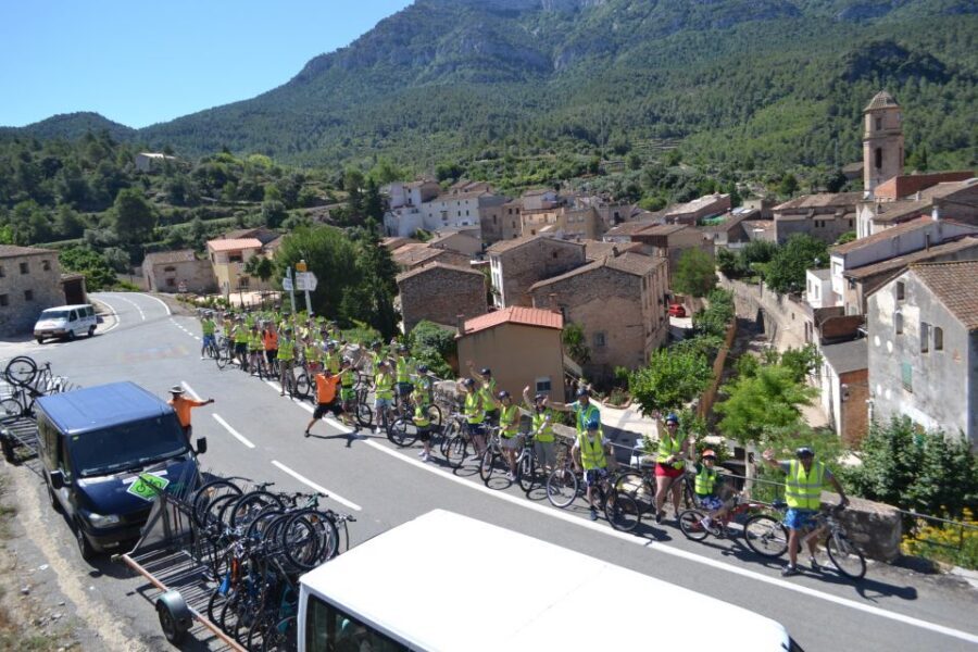 Salou: Easy Bike Tour with Wine Tasting - Key highlights you’ll actually feel on the day