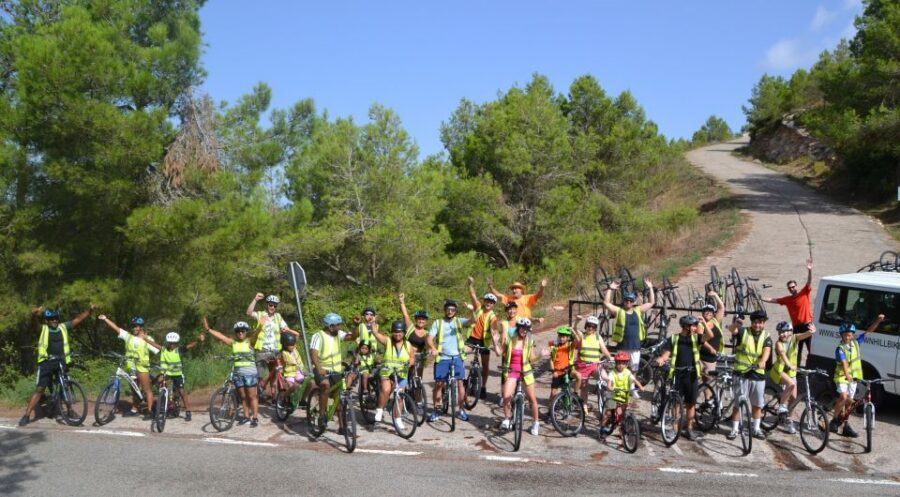 Salou: Fabulous Bike Tour with Olive Oil Tasting - The easy downhill bike ride: quiet tarmac roads and big “whoa” moments