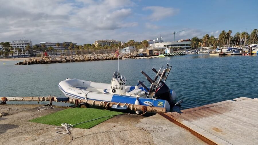 Salou: Sunset on Boat - Can you steer the boat? How driving changes the experience