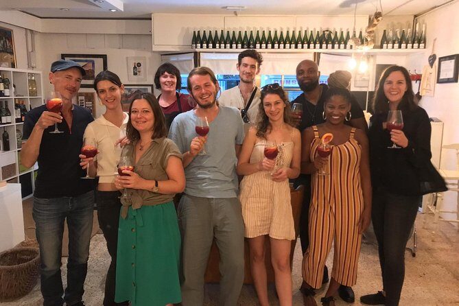 Sangria Cultural Workshop with Tapas - Making two sangrias: how the class stays practical