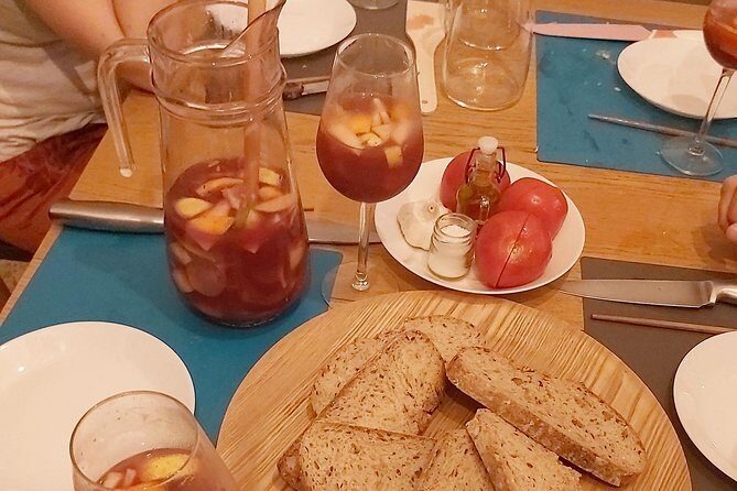 Sangria Cultural Workshop with Tapas - Who should book this workshop (and who might skip it)