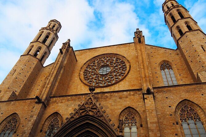 Self-Guided Audio Tour - Legends of the Gothic Quarter - English narration and private pacing for your group