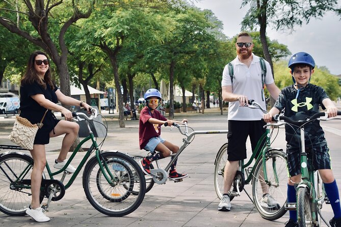 Sightseeing by Bike & Photo Shooting - The Real Win: Up to Eight People Keeps It Personal