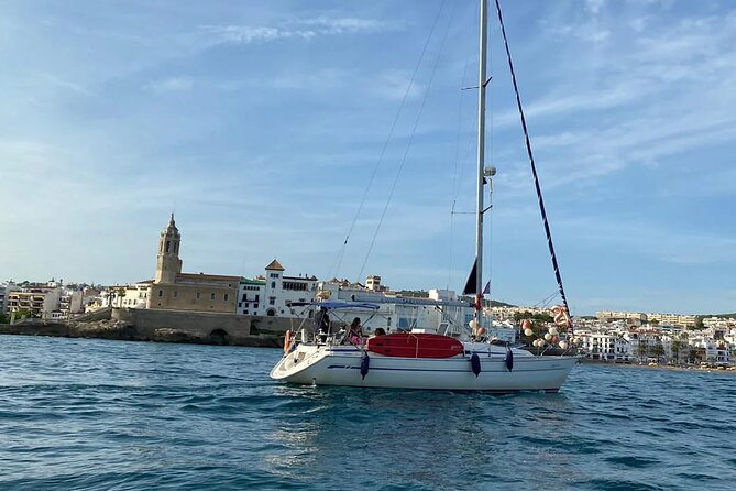 Sitges sailing, walking and winery tour - Why this Sitges sail–walk–winery plan is such a good use of time