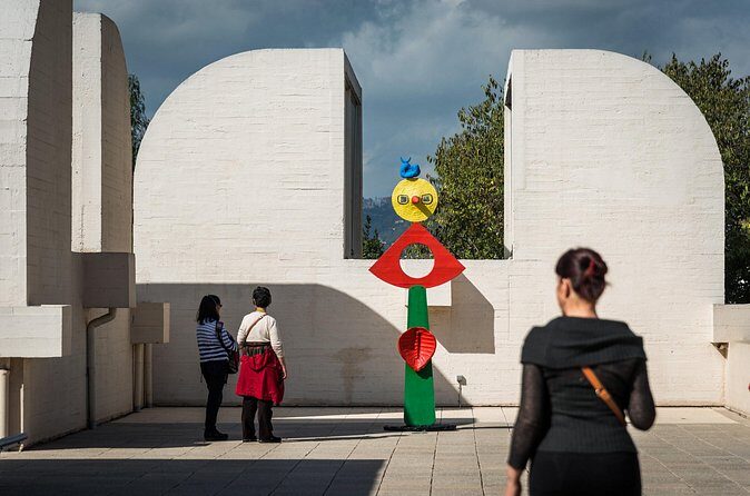 Skip-the-line access ticket to Fundación Miró - The café stop: a small comfort during your art time