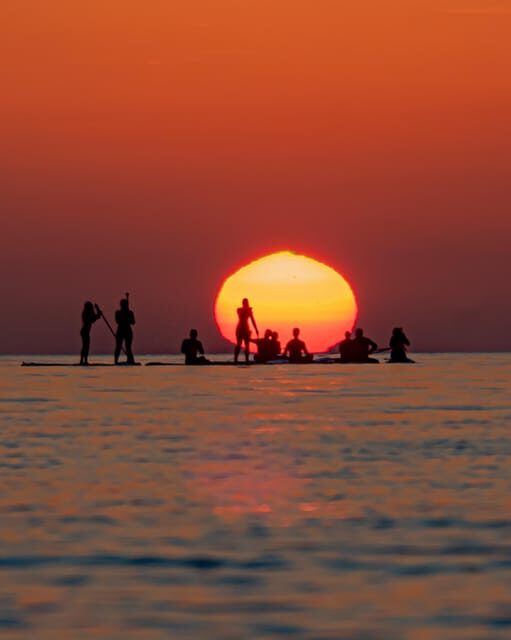 STAND UP PADLE SURF SUNRISE+BREAKFAST+PHOTOS&VIDEOSPRO+GUIDE - Key Points