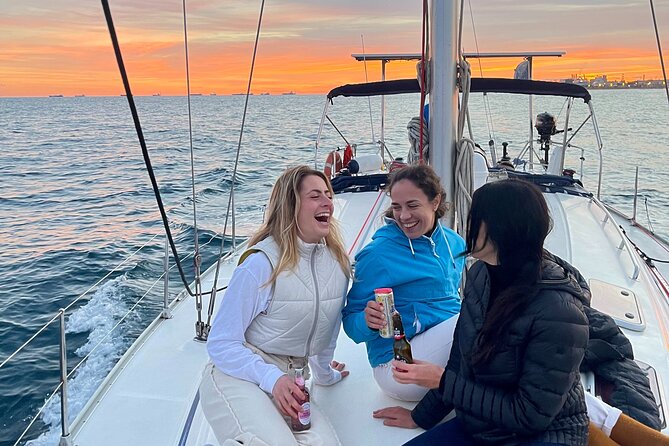 Sunset Sailing Cruise in Barcelona led by Young & Local Captain - Why this sunset sail works in Barcelona