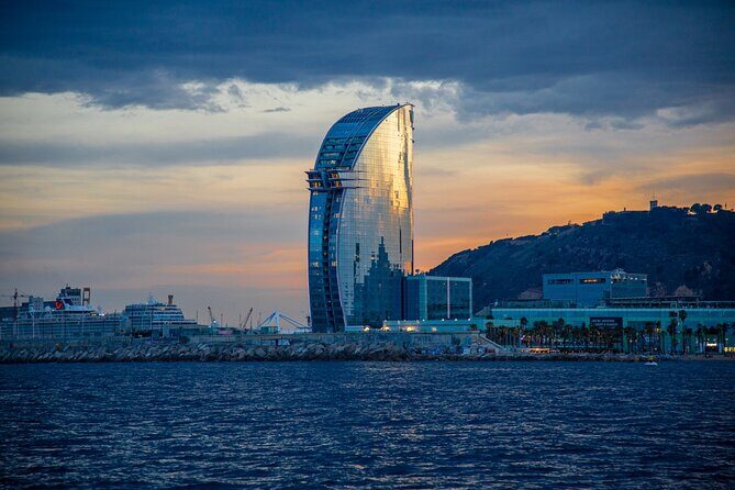 Sunset Sailing Tour in Barcelona - How a sunset sail changes Barcelona’s skyline