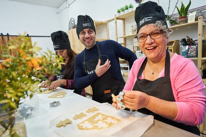 Sweet Escape: Create, Bake, and Take Home Your Creations - Baking Three Classics: Gingerbread, Cookies, and Apple Pie