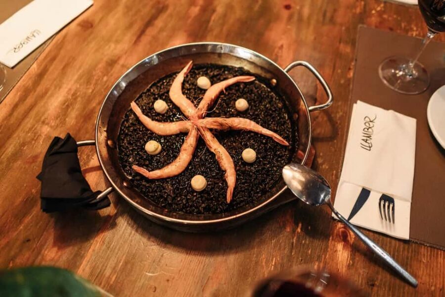 Tapas Food Tour with Dinner in Barcelona - Why this tapas tour beats bar-hopping on your own