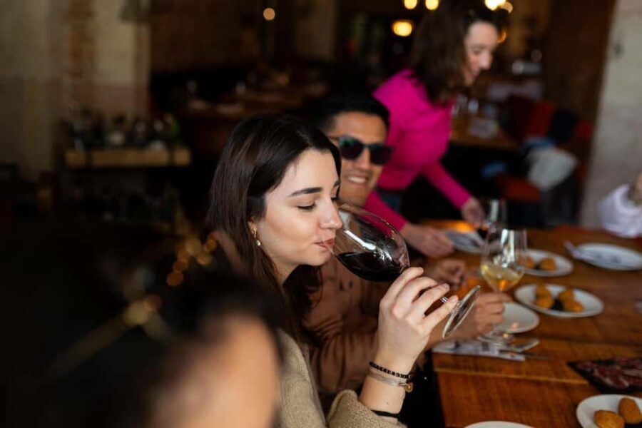 Tapas Food Tour with Dinner in Barcelona - Gothic Quarter stop: food and culture in the same 45 minutes