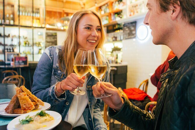 Tapas & Sidecar Motorcycle Barcelona Tour - Gaudí Exterior Stops: What You Get in 10 Minutes