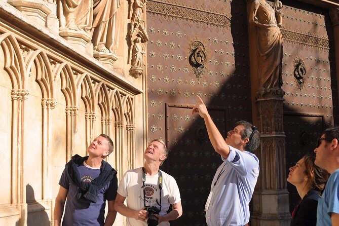 Tarragona Highlights Private Tour - Roman Tarragona route: meeting at Portal del Roser and ending at the Mediterranean Balcony