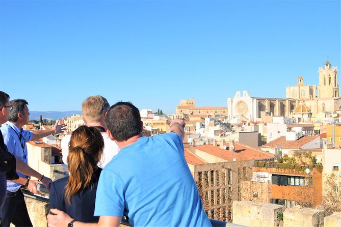 Tarragona Highlights Private Tour - Old houses and Part Alta art: Consolat, Castellarnau, and Modern Art Museum