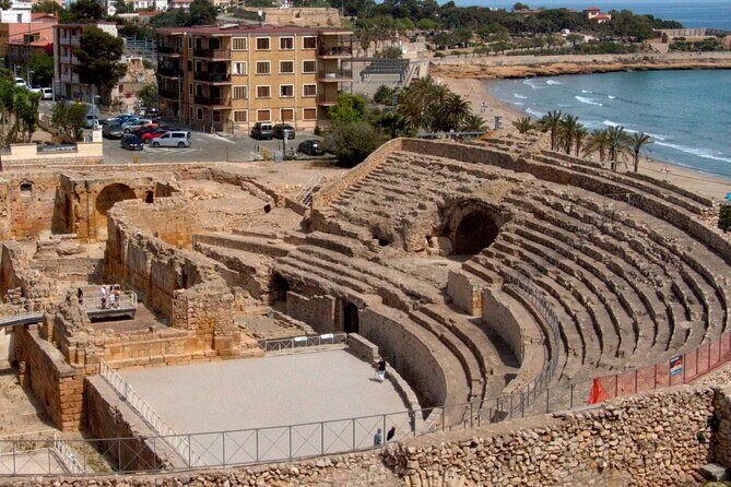 Tarragona Walking Tour: An Audio Guide to Tarraco - A defensive tower from the medieval era: reading the city’s protective layers