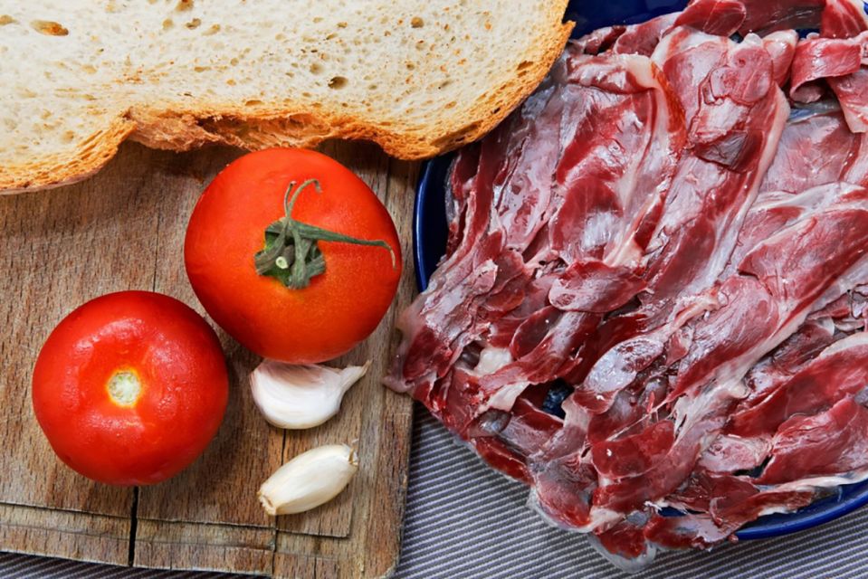 The 11 Tastings of Girona small-group tour and dinner - Girona food tour basics: what you’re signing up for