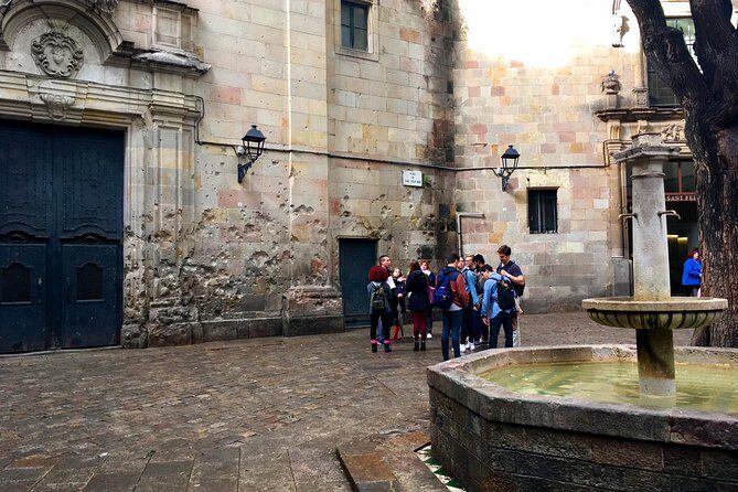 'The Cathedral of the Sea' Walking Book Tour - Plaça del Rei: where Gothic Barcelona looks most like medieval Barcelona