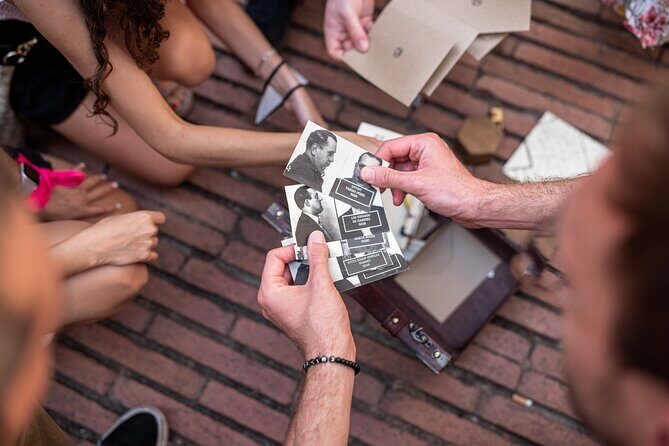 The Goldheist - Private City Escape Game in Barcelona - The route and stops: Passeig del Born, Passatge Sert, Carrer de Montcada, Santa Maria del Mar