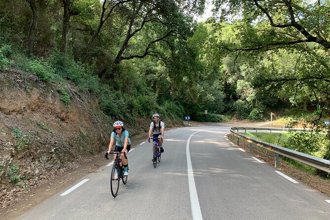 The hills around Barcelona by roadbike, private tour. Pick up/drop off included. - Should you book this tour to get a Tibidabo perspective?