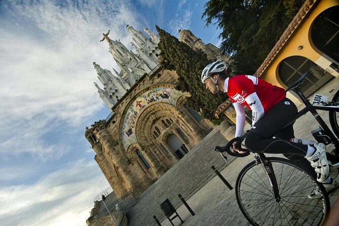 The hills around Barcelona by roadbike, private tour. Pick up/drop off included. - Parc d’Atraccions Tibidabo: the stop that turns work into views