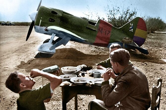 The Spanish Civil War & Franco Barcelona Walking Tour - The guide factor: what makes this tour different in real life
