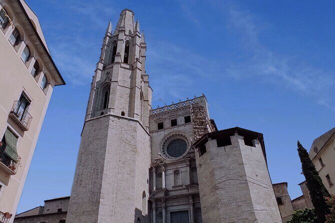 Ticket pass to Girona Cathedral, Sant Felix and Girona Art Museum - Museu d’Art Girona: Old Episcopal Palace and Catalan Art from Romanesque to Today
