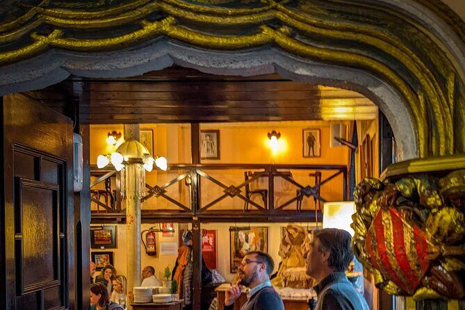 Together Food and Culture Walking Tour in Barcelona - Stop 2: an artisanal neighborhood where the flavors feel local