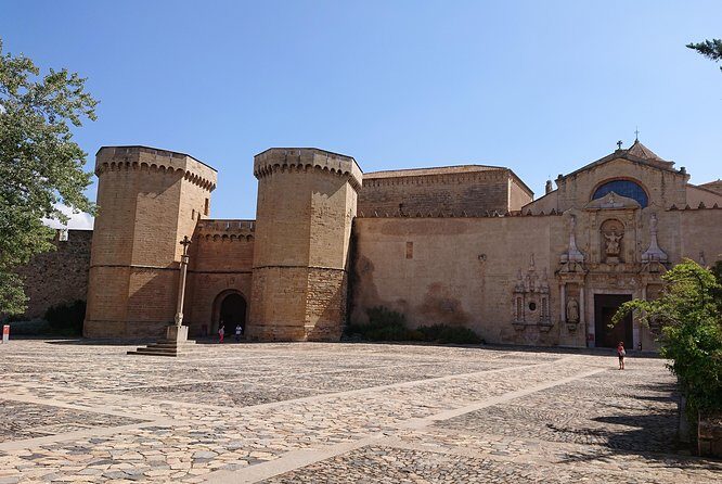 Tour monastery Poblet with hotel pickup - Pace, Group Size, and the Best Fit for You