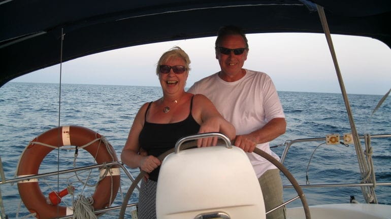 Two Hour Luxury Sailing Experience with Open Bar - Marina Vela Meet-Up and the 2-Hour Layout You’ll Actually Use