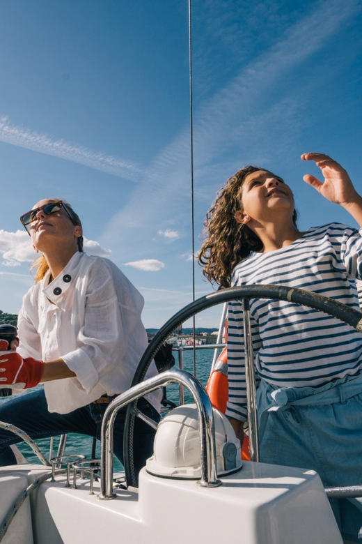 Two Hour Luxury Sailing Experience with Open Bar - Comfort on Board: Toilet, Deck Space, and a Real-Luxury Feeling