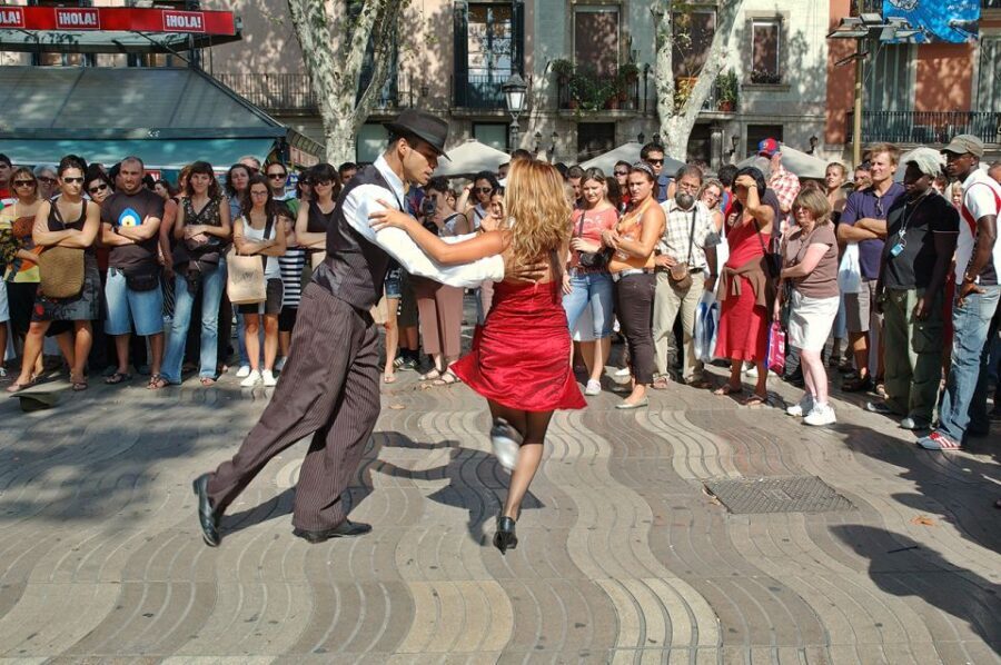 Walking Tour on Barcelona Old Town 3-Hour - Key things to know before you go
