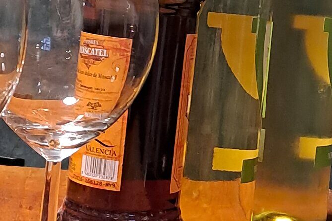 Wine Tasting in Barcelona (Catalan Varieties) Small Groups - The five-wine Catalan lineup: how to compare like a pro