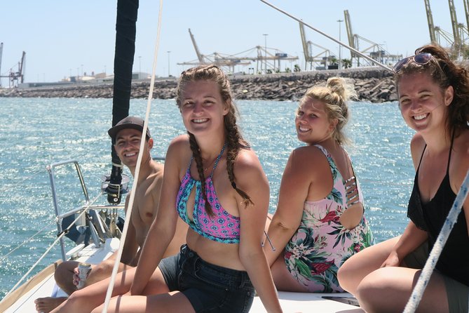 Wonderful 2 Hour Sailing trip including open bar and Pinchos - Price and value for up to 10 people
